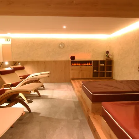 Hubertus, 3 Sterne Superior Hotel Lech am Arlberg