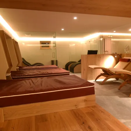 Hotel Hubertus, 3 Sterne Superior Lech am Arlberg