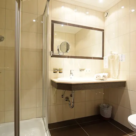Hotel Hubertus, 3 Sterne Superior Lech am Arlberg